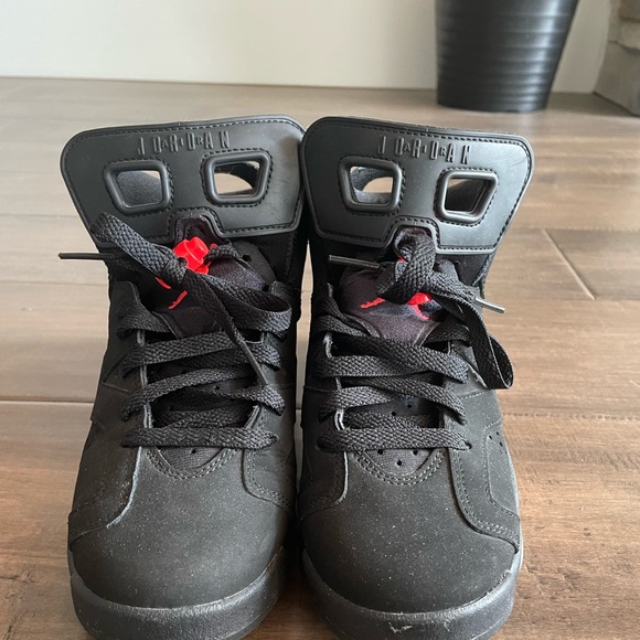 Air Jordan 6’s OG size 5Y - (6 women’s) - Picture 2 of 5